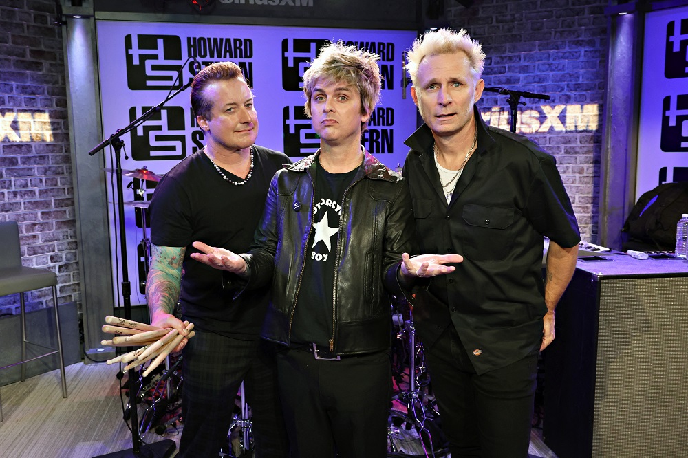 Green Day lança o álbum ‘Saviors’ e recebe elogios da crítica internacional; veja o primeiro videoclipe