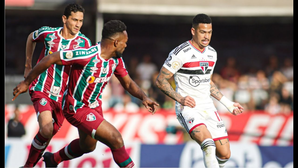 São Paulo e Fluminense empatam em jogo de quatro gols no Morumbi