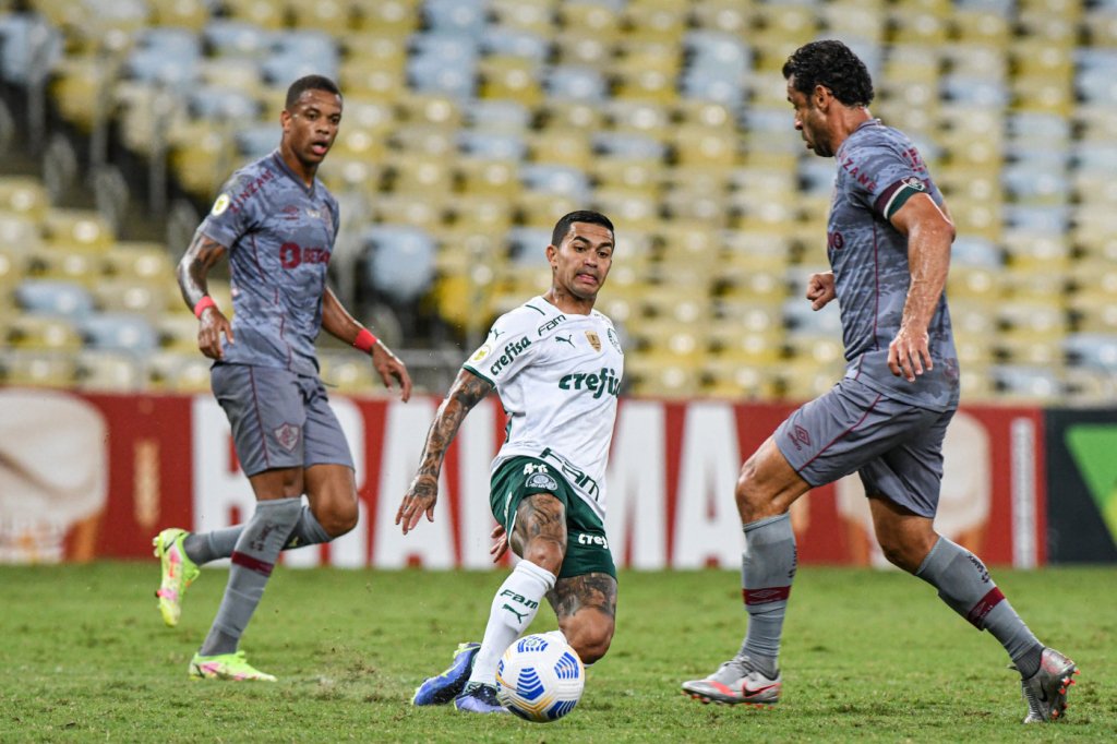 Brasileirão: Fluminense vira contra o Palmeiras no fim e vence por 2 a 1