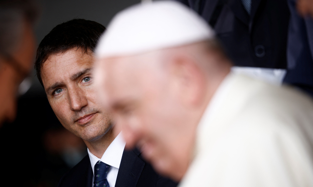 Em viagem ao Canadá, papa diz que tem ‘grande desejo’ de visitar Kiev