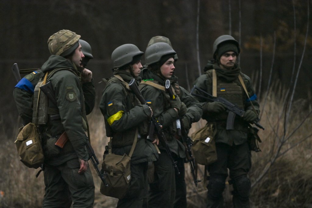 ‘Escalada bélica levaria a cenário apocalíptico’, diz especialista sobre reações à invasão à Ucrânia