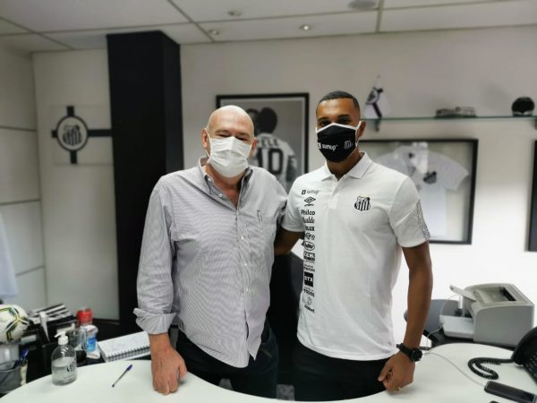 Santos renova com Lucas Braga até 2026: ‘O sonho continua’