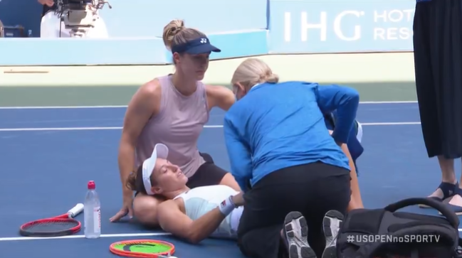 Tênis: Luisa Stefani se lesiona no primeiro set e abandona semifinal do US Open