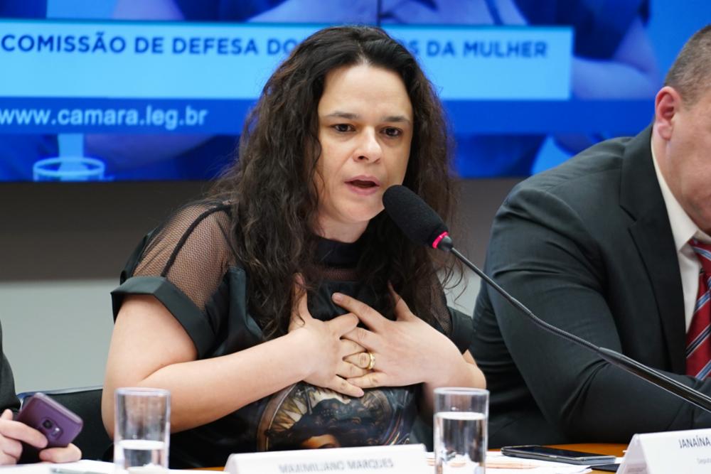 Janaina Paschoal defende Bolsonaro às vésperas de julgamento: ‘Salvou a democracia’