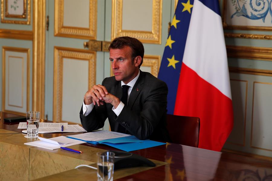 Macron informa que está bem apesar de alguns sintomas da Covid-19