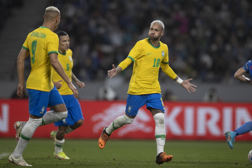 Brasil não encanta, mas vence amistoso contra o Japão com gol de Neymar