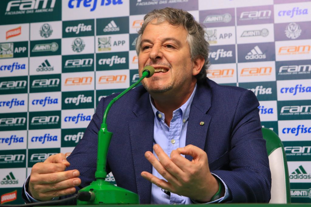 Ex-presidente do Palmeiras, Paulo Nobre provoca São Paulo após classificação: ‘Quer banana?’