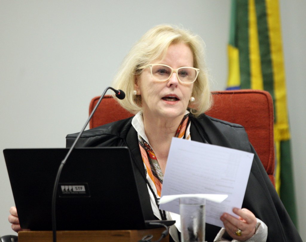 Caso Covaxin: Rosa Weber arquiva inquérito em ação que envolve Bolsonaro