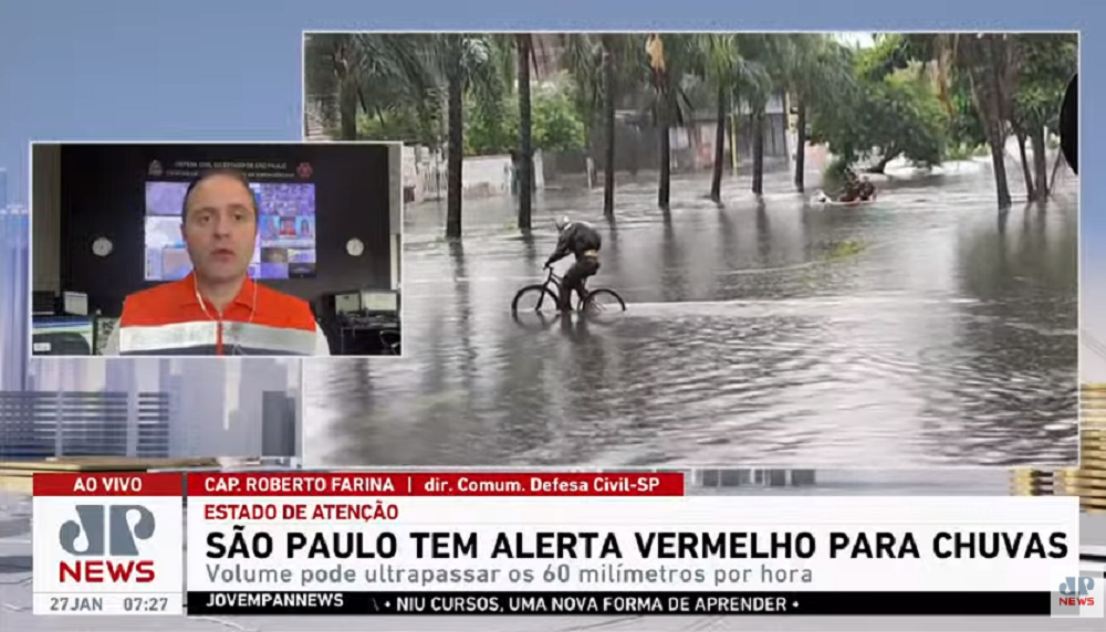 Chuva diminui no litoral paulista, mas fechamento de rodovias prejudica volta para casa