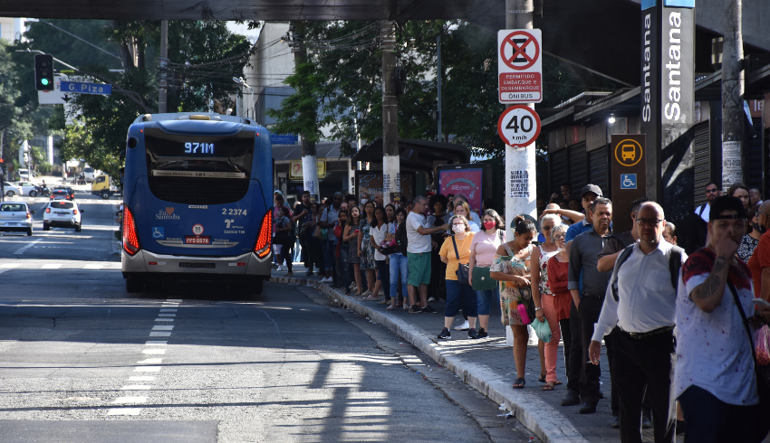 Greve de ônibus prevista para esta sexta-feira é suspensa em São Paulo