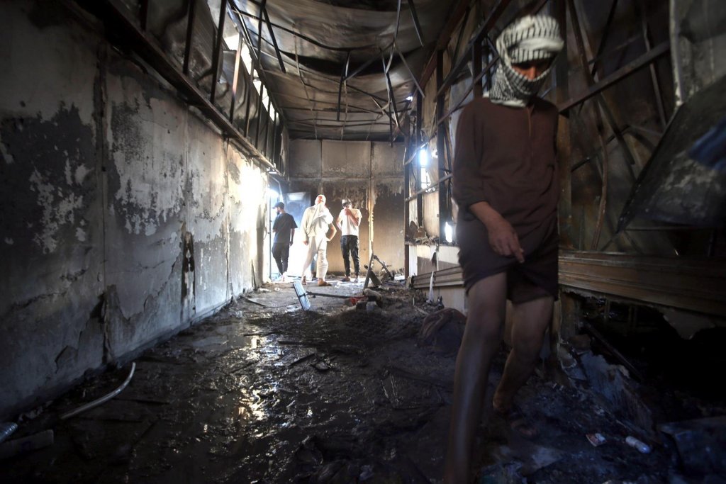 Incêndio em hospital para pacientes com Covid-19 deixa pelo menos 64 mortos no Iraque