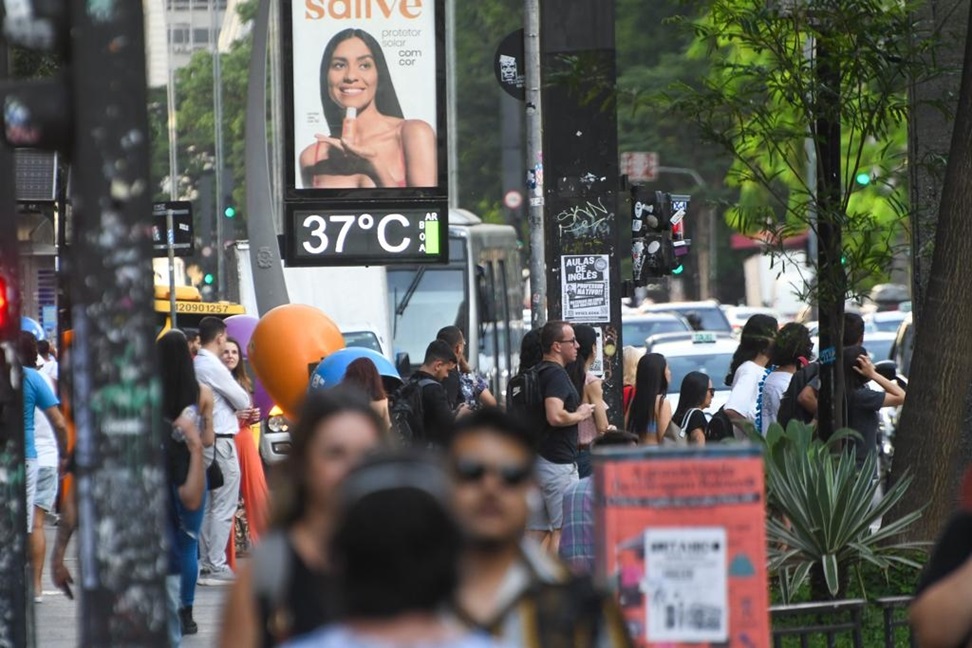 São Paulo registra média de 37,8ºC e bate novo recorde de temperatura no ano 