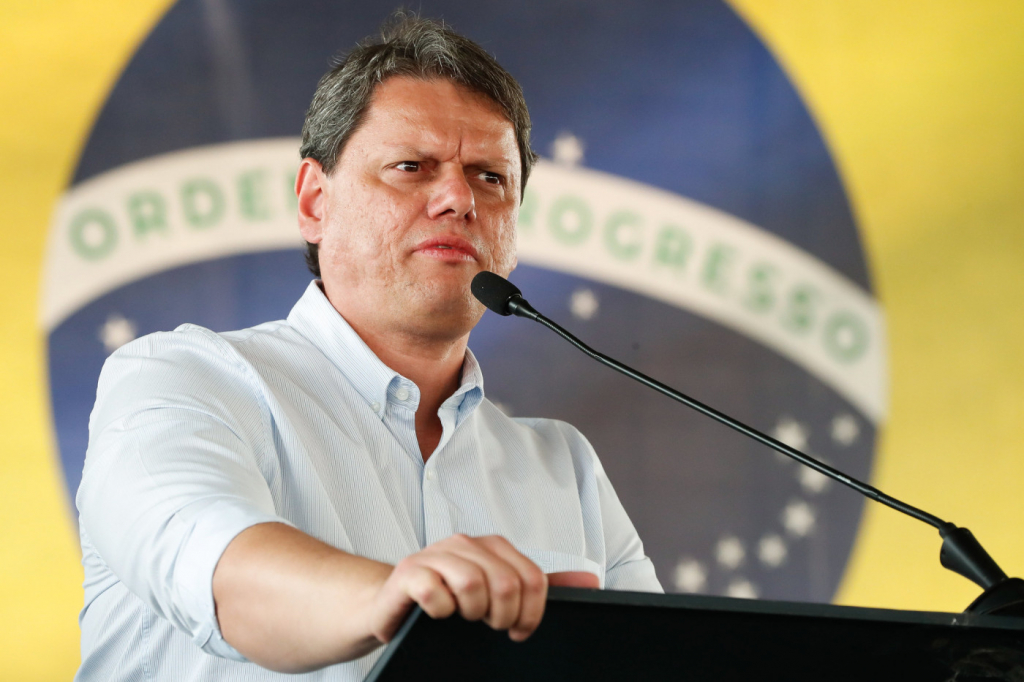 MP de São Paulo pede investigação da PF sobre domicílio eleitoral de Tarcísio de Freitas