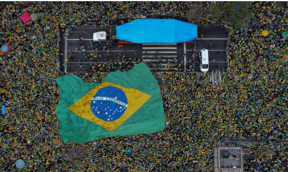 Bolsonaro sai do 7 de setembro fortalecido e com ‘imagens para turbinar propaganda’
