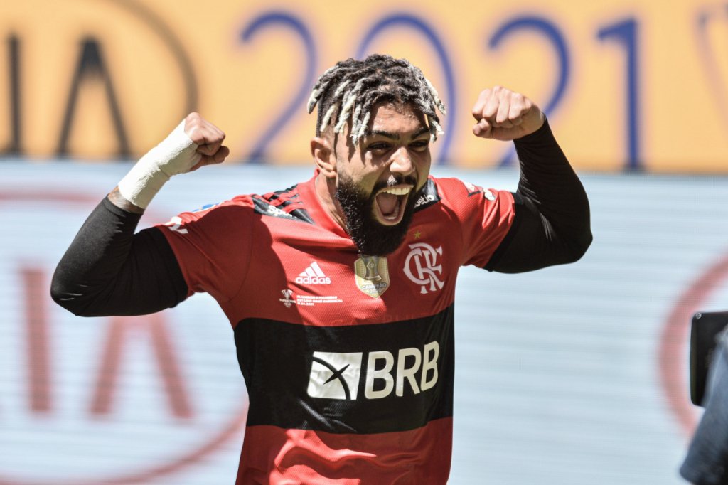 Flamengo supera o Palmeiras nos pênaltis e é bicampeão da Supercopa do Brasil