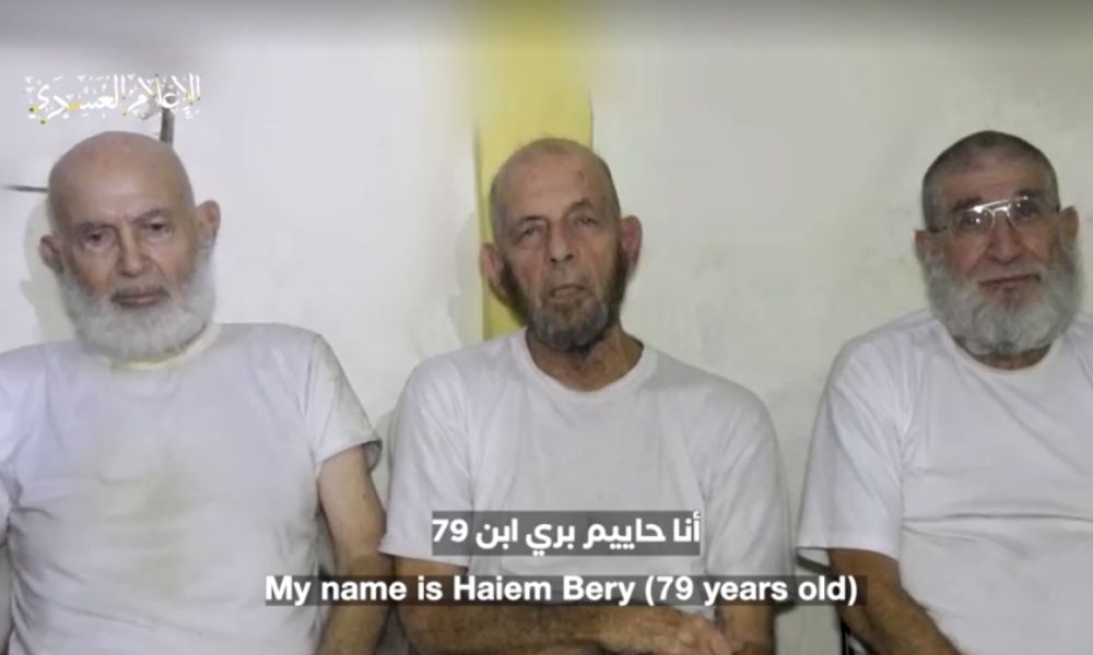Hamas divulga vídeo com três reféns israelenses: ‘Não nos deixem envelhecer aqui’