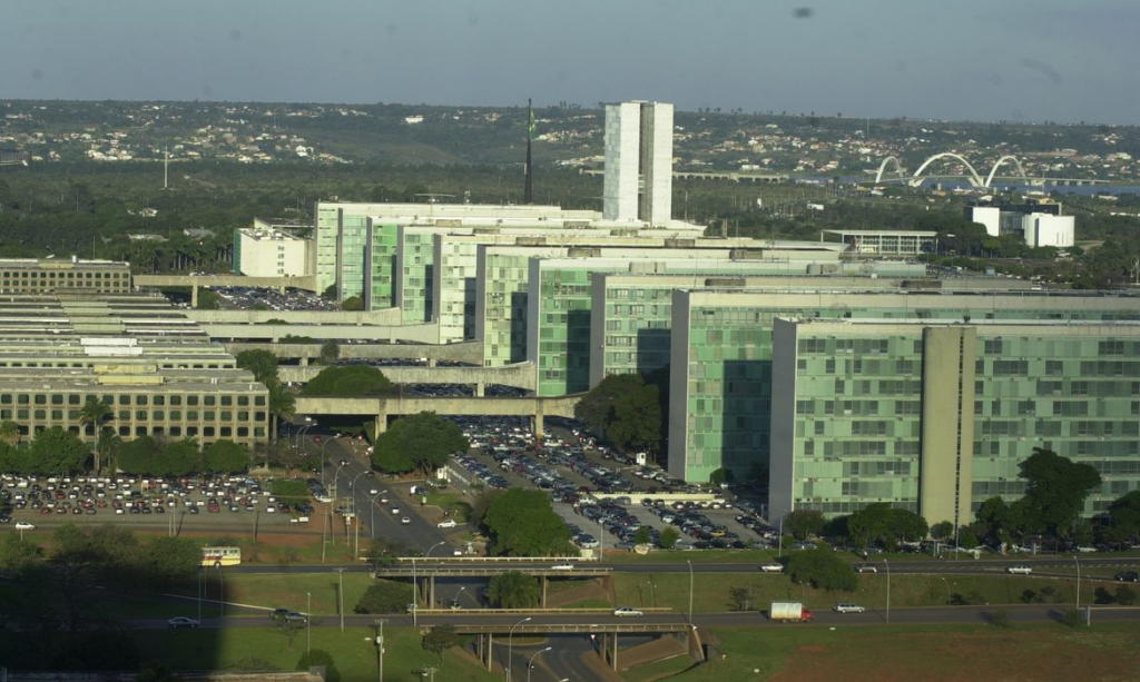 Suspeita de bomba em região nobre de Brasília é confirmada como alarme falso