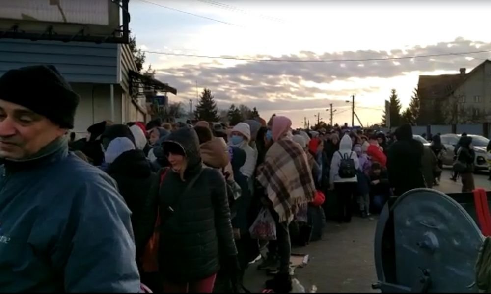 Reino Unido diz que só aceitará ‘refugiados genuínos’ da guerra na Ucrânia