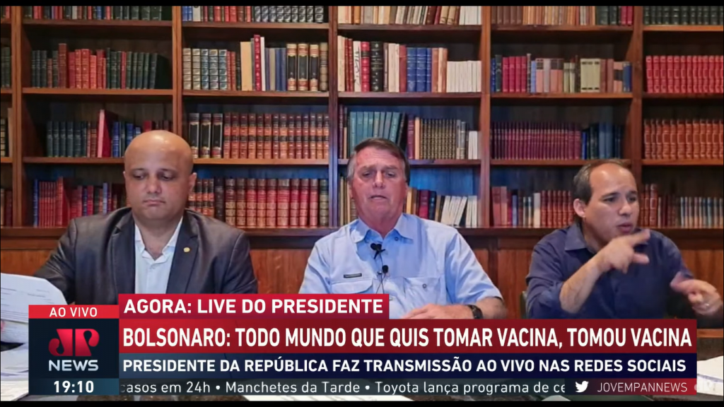 ‘Quem quis se vacinar se vacinou’, diz Bolsonaro sobre ações do governo na pandemia