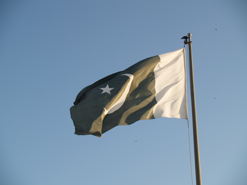 Ataque a posto militar deixa pelo menos 13 mortos no Paquistão