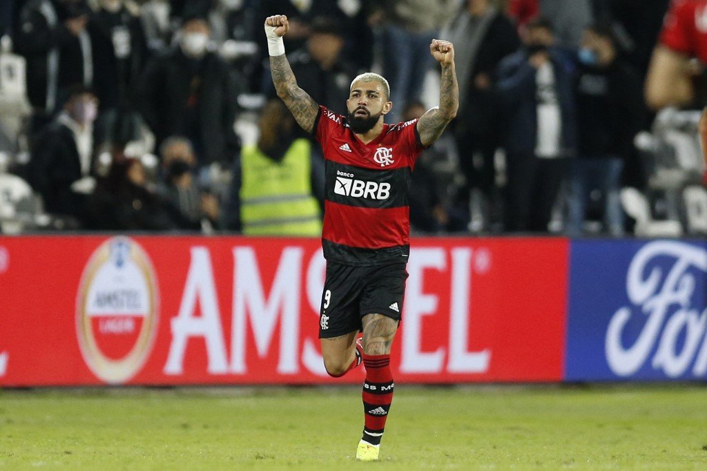 Flamengo vence o Olimpia por 4 a 1 e abre vantagem na Libertadores