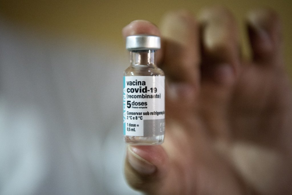 Brasil recebe 4 milhões de doses da vacina de Oxford neste final de semana