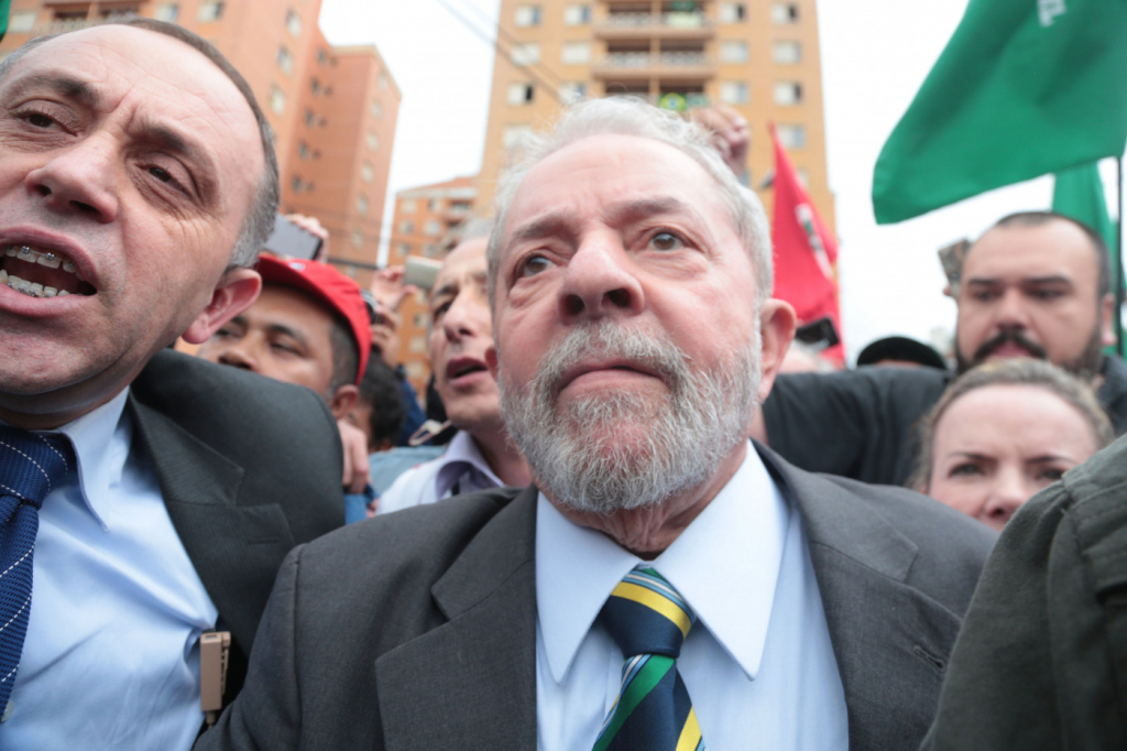Defesa de Lula pede que STF retome julgamento sobre parcialidade de Moro