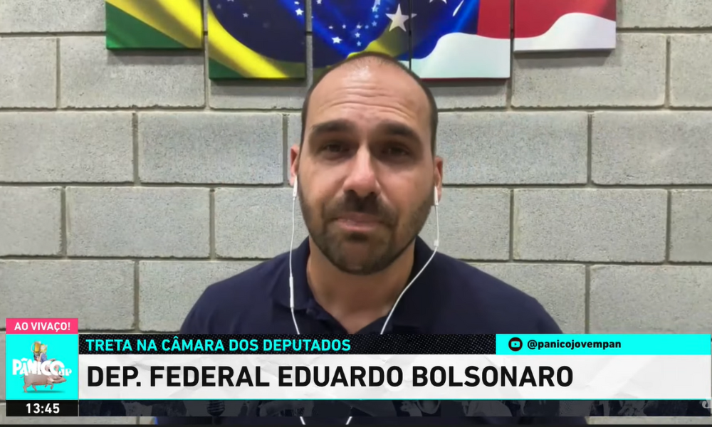 Eduardo Bolsonaro diz que não se arrepende de xingar deputado petista: ‘Esquerda provoca até a pessoa reagir’