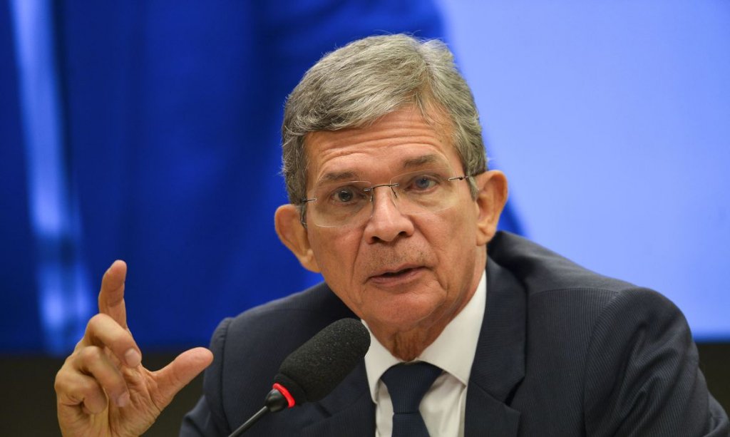 Comissão do Senado aprova convite para ouvir presidente da Petrobras