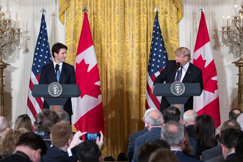 Canadá avalia impor tarifas a produtos dos EUA como resposta a Trump 