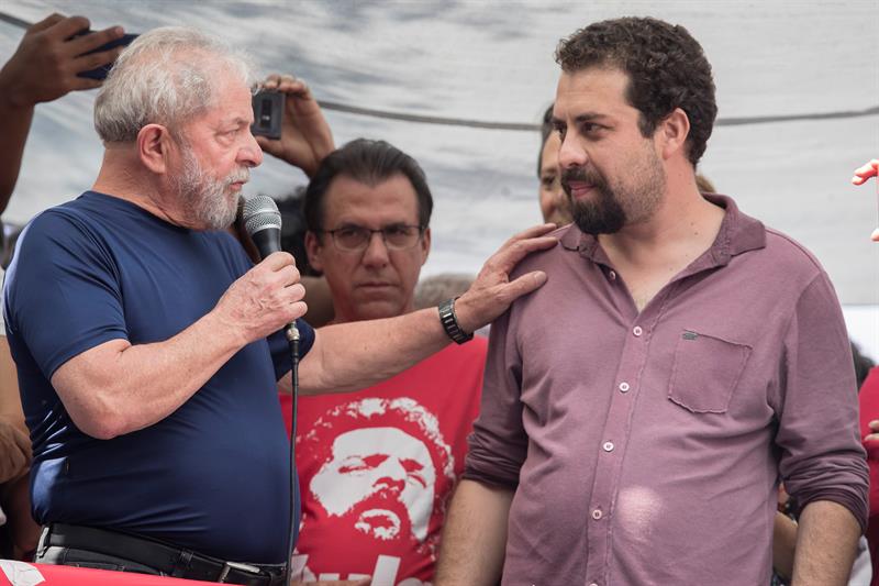 Após derrota de Tatto, Lula declara apoio a Boulos em São Paulo