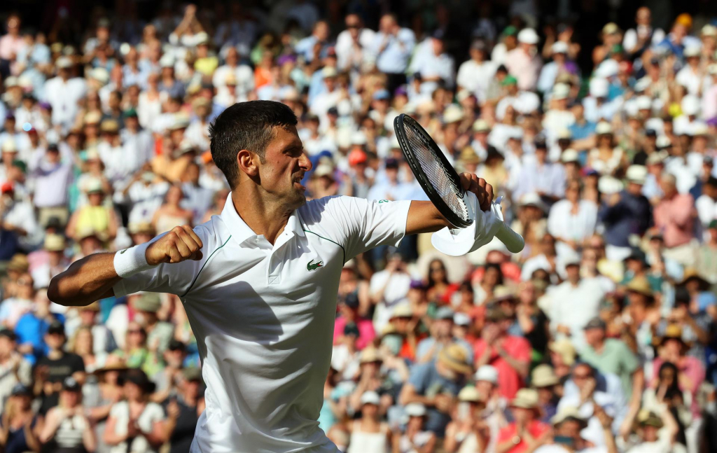 Djokovic vira sobre Norrie e encara Kyrgios na final de Wimbledon