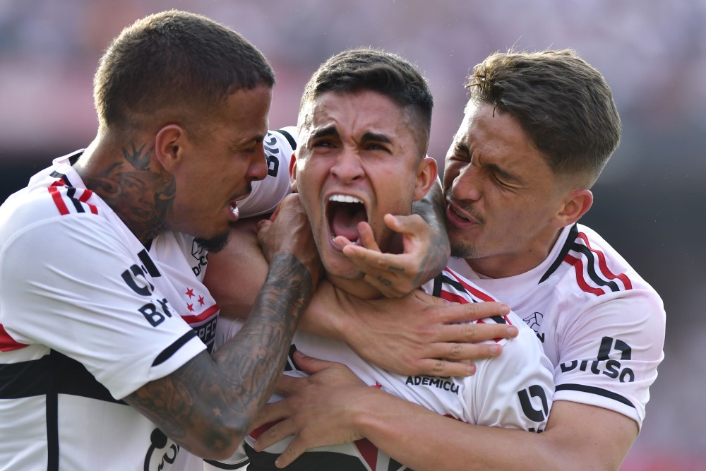São Paulo eliminou rivais e venceu ‘melhor time do país’ na final; relembre a histórica campanha