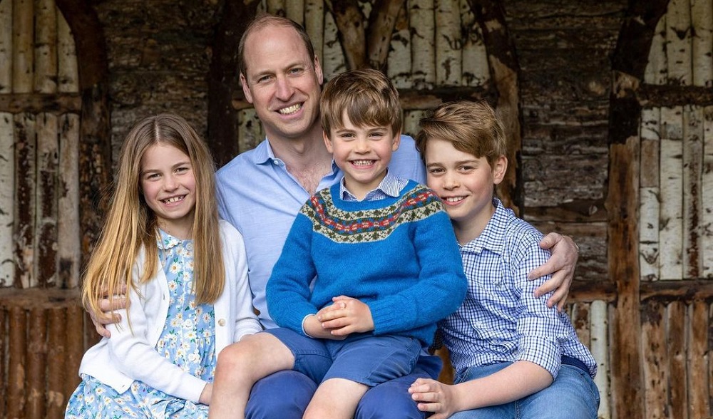 Príncipe William posta foto com filhos para celebrar Dia dos Pais