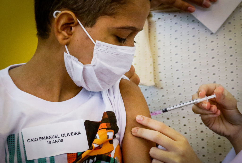 RJ estende prazo de vacinação contra a Covid-19 para crianças com comorbidades